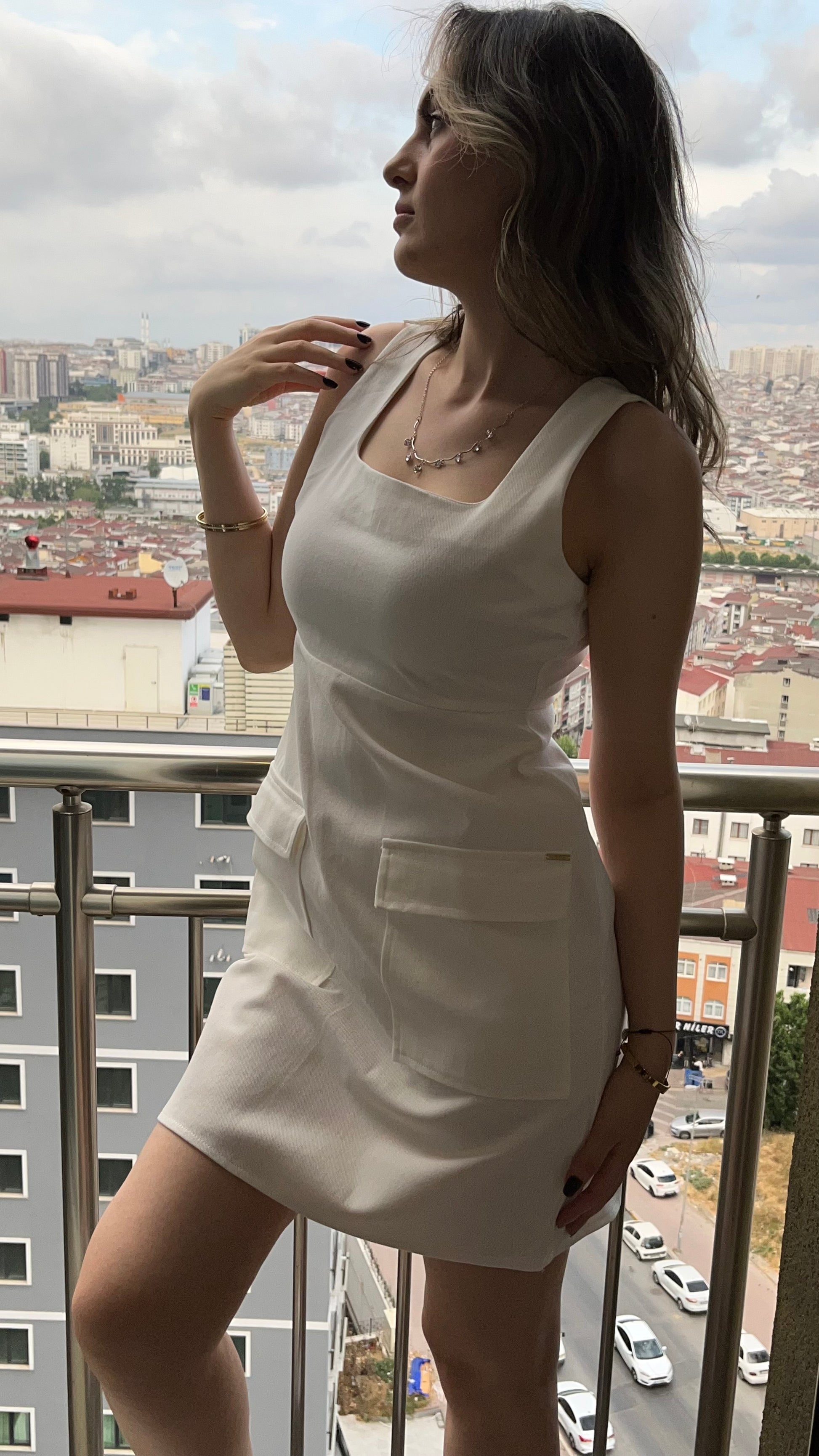 Bej Askılı Mini Elbise