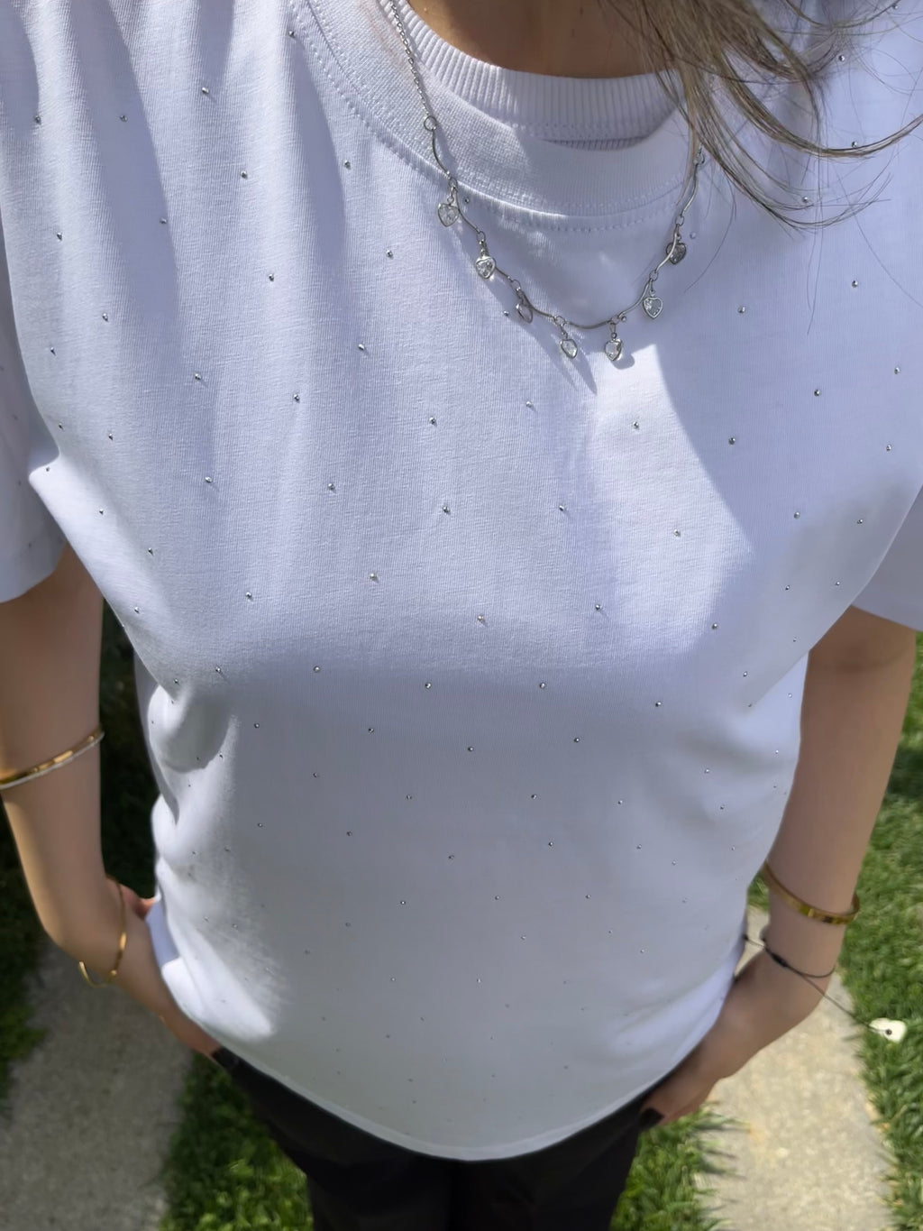 Beyaz Taşlı T-Shirt